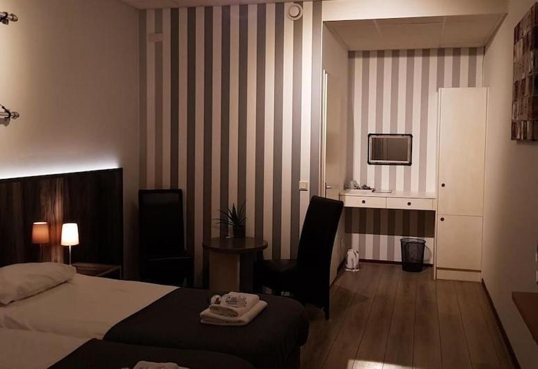 Hotel Wijkerhaven Beverwijk Bagian luar foto