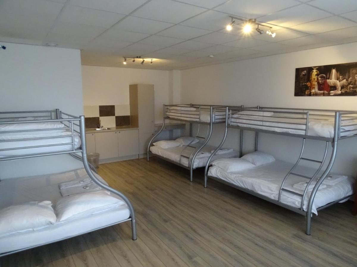 Hotel Wijkerhaven Beverwijk Bagian luar foto